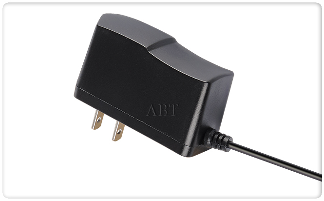 15V0.5A蘑菇视频
适配器